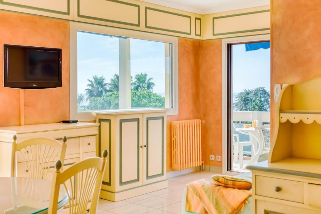 A6- 2 Bdr Incredible Sea View - Ac, Garage & Terrace Leilighet Antibes Eksteriør bilde