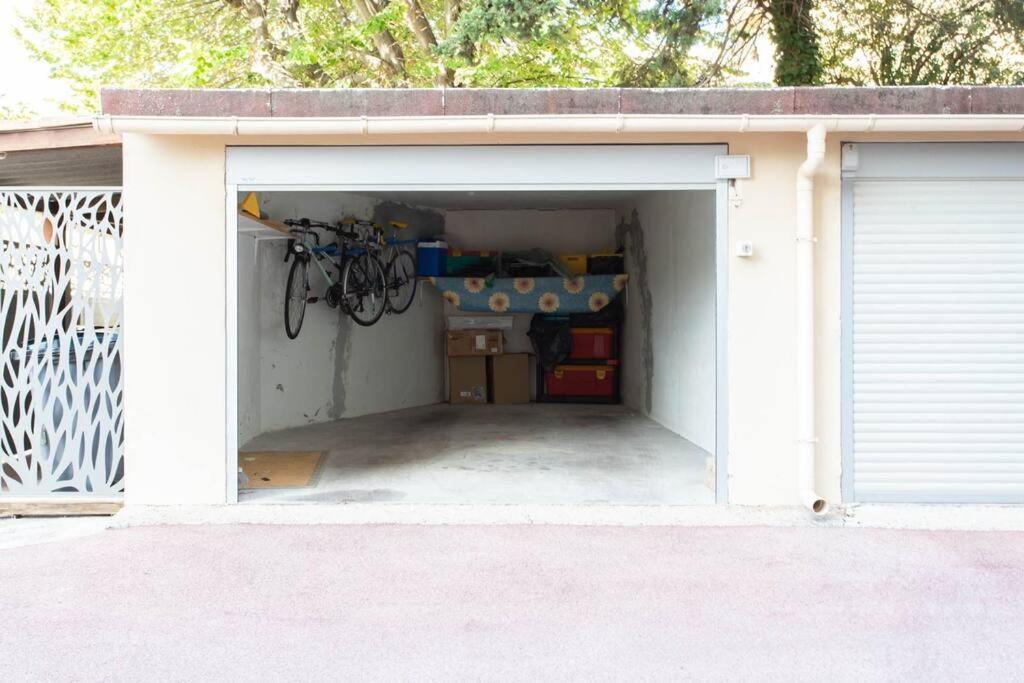 A6- 2 Bdr Incredible Sea View - Ac, Garage & Terrace Leilighet Antibes Eksteriør bilde