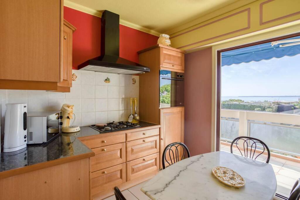 A6- 2 Bdr Incredible Sea View - Ac, Garage & Terrace Leilighet Antibes Eksteriør bilde