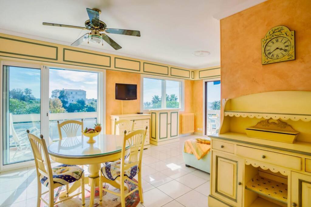 A6- 2 Bdr Incredible Sea View - Ac, Garage & Terrace Leilighet Antibes Eksteriør bilde